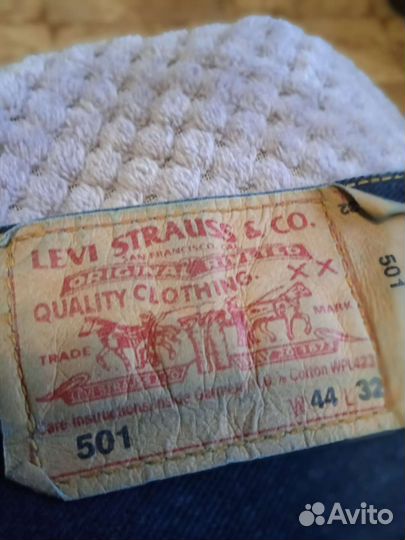 Джинсы levis 501