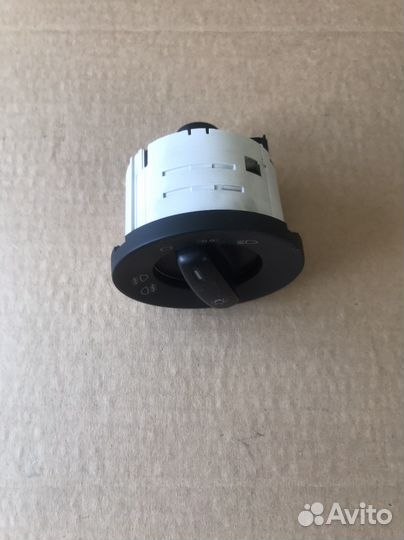 Включатель света фар Skoda Octavia A5