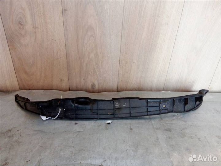 Пыльник переднего крыла правый 5382742040