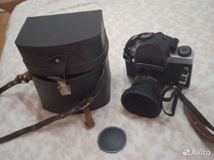 Плёночный фотоаппарат Киев 60