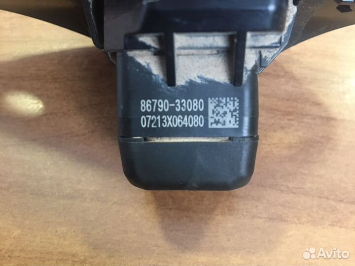 Камера заднего вида Toyota Camry V50 2011-2017