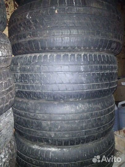 Bridgestone Dueler H/T 285/45 R22