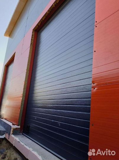 Гаражные секционные ворота с установкой