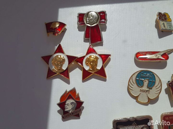 Значки СССР в ассортименте