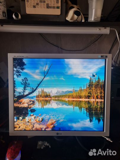 Монитор LG flatron