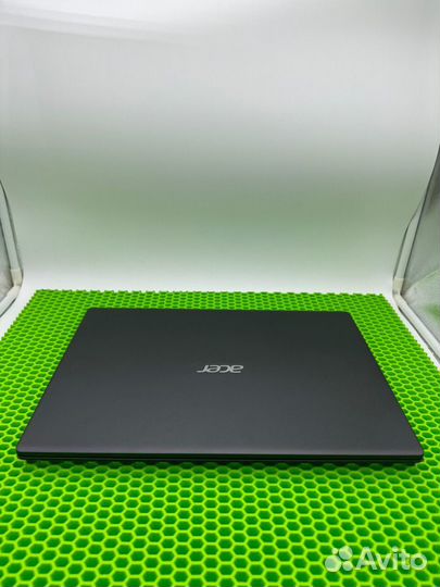 Новый ноутбук Acer серия Aspire 3
