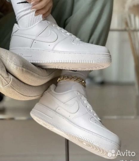 Кроссовки nike air force 1 белые