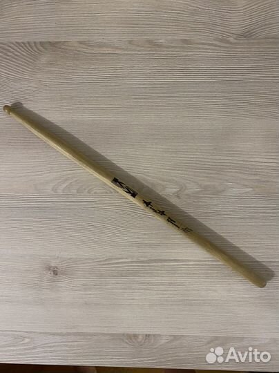 Барабанная палочка с концерта группы 