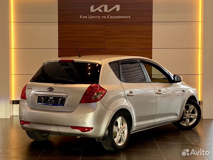 Kia Ceed 1.6 AT, 2010, 162 100 км