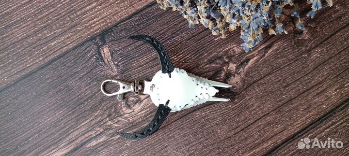 Брелок из натуральной кожи Череп быка