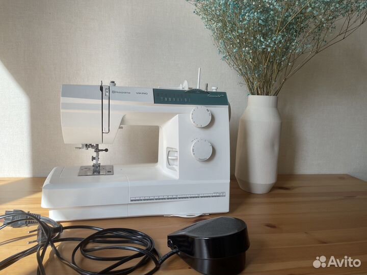 Husqvarna Viking Emerald 116