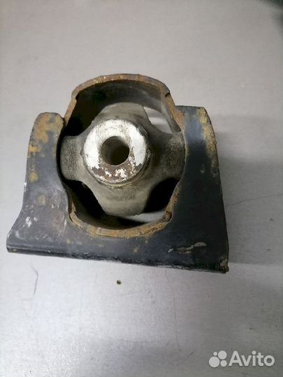 Опора двигателя (подушка двс) передняя 12361-28280