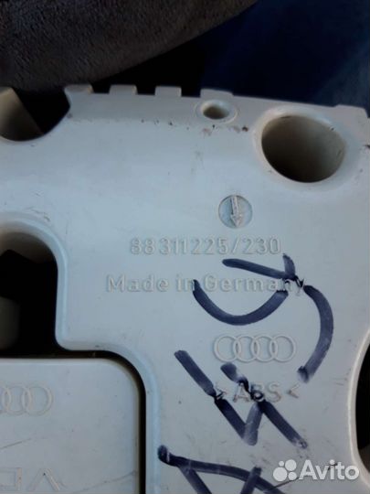 Щиток приборав ауди а4б5 на запчасти 2 шт