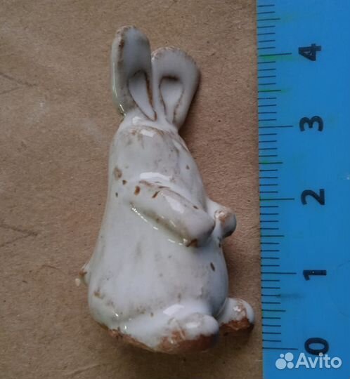 Руколепные зайки из глины