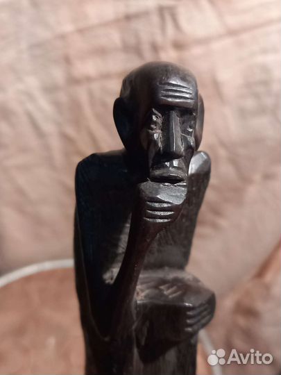 Статуэтка из Африки чёрное дерево