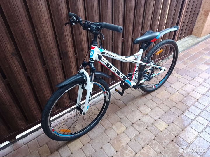 Велосипед Stels Navigator 510 колеса 26