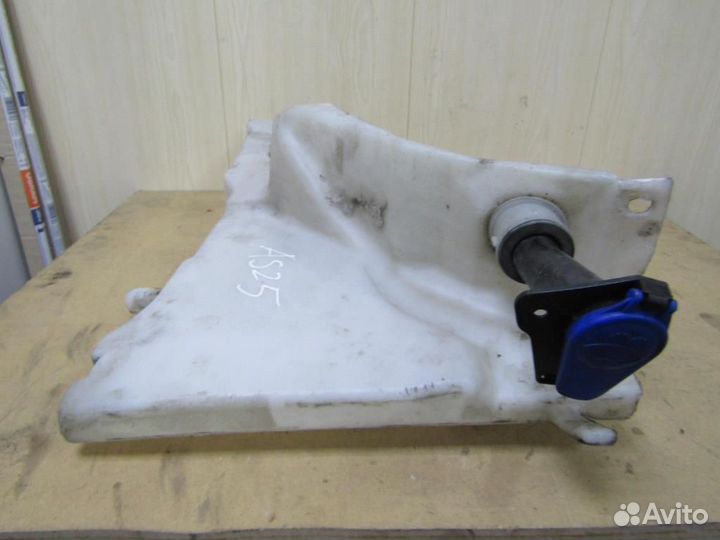 Бачок Омывателя jaguar XF 2007-2010