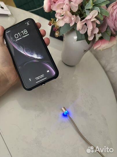 Зарядка на iPhone