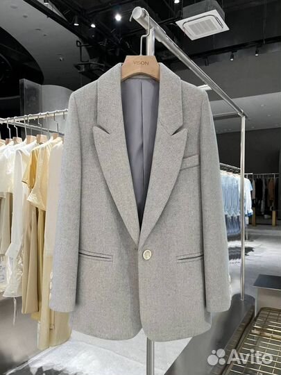 Пиджак женский утепленный