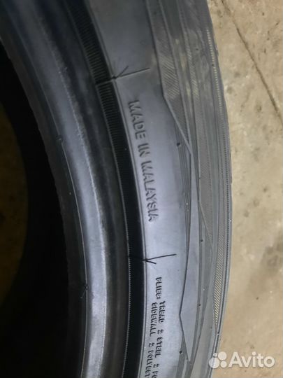 Nitto Therma Spike 275/40 R20 106T