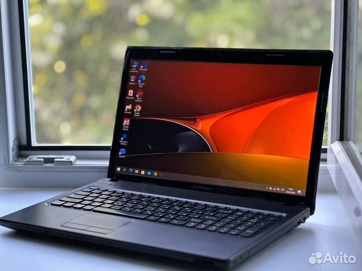 Мощный Lenovo 15.6/i3-2310M/4GB/GT 2GB/HDD