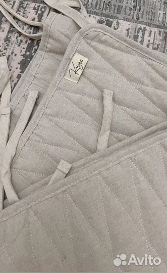 Бортик в кроватку