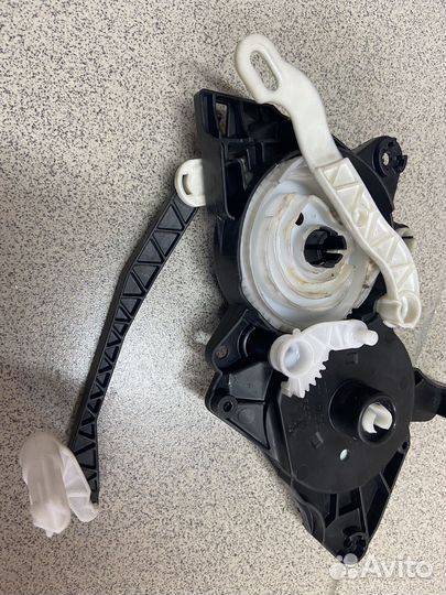 Сервопривод заслонки печки 5Q0907511a