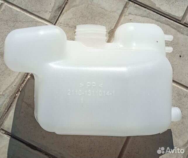 Расширительный бочок ваз 2110 новый