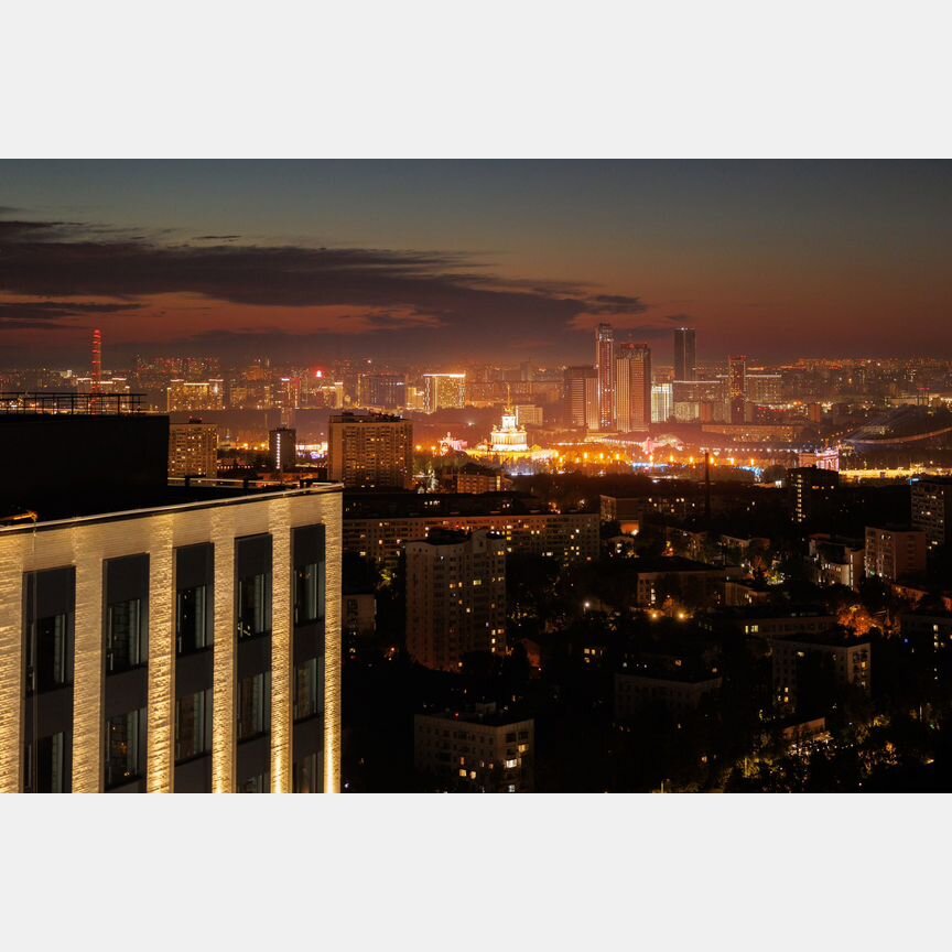 2-к. квартира, 71,3 м², 8/37 эт.