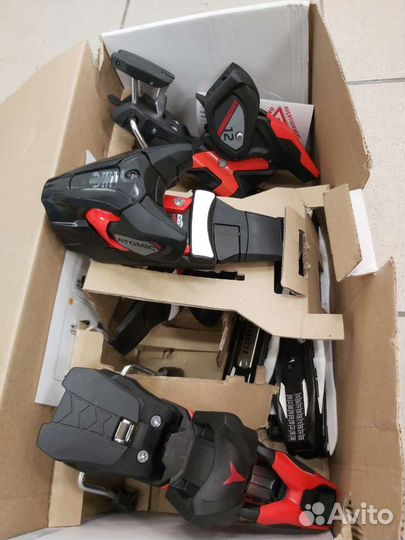 Крепления для горных лыж.Горные лыжи.Ботинки Г.Л