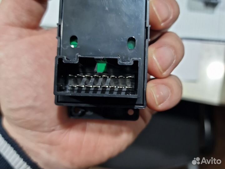 Кнопки стеклоподъемников солярис 1