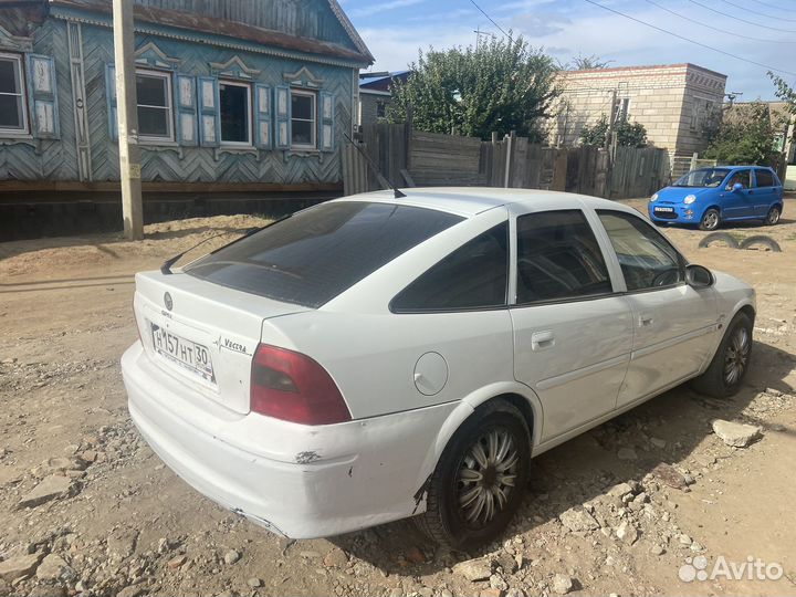 В разборе opel omega b