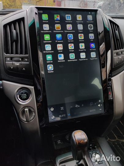 Головное устройство в стиле Tesla для Toyota LC200