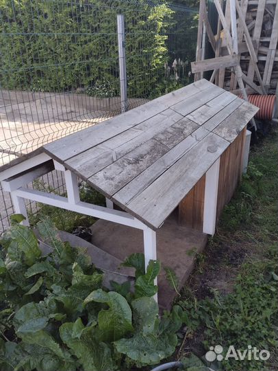 Будка для собаки