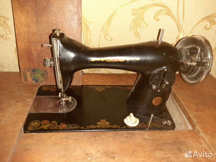 Швейная машинка