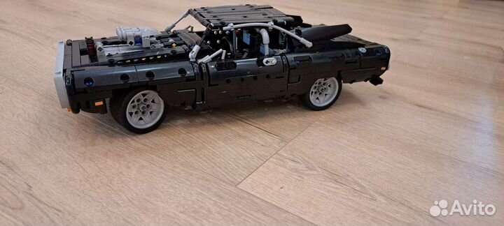 Lego technic 42111