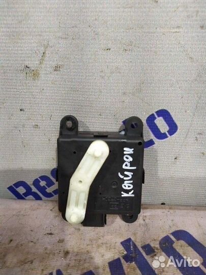 Моторчик заслонки печки Ssangyong Kyron