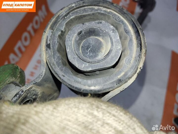 Рычаг передний правый нижний Mazda 3 BK 2005