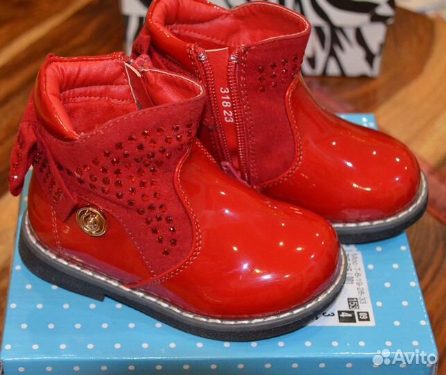 Ботинки осенние для девочки 23 размер