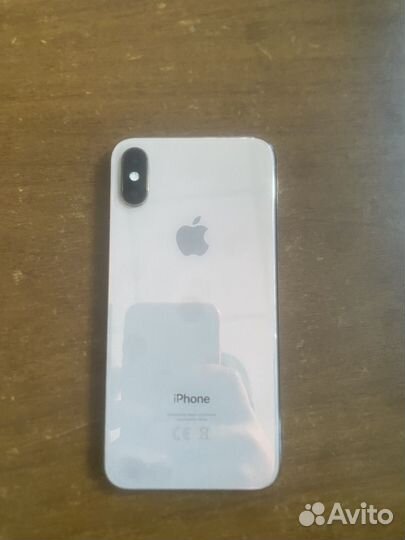 iPhone Xs, 64 ГБ