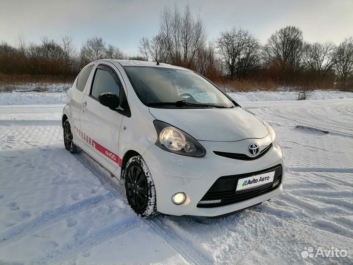 Toyota Aygo 1.0 МТ, 2011, 135 700 км