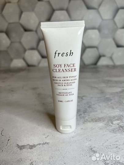 Fresh Soy Face Cleanser