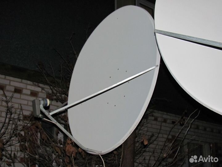 Спутниковая тарелка