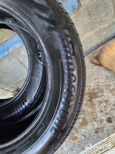 Bridgestone Alenza H/L 33 225/60 R18 100H