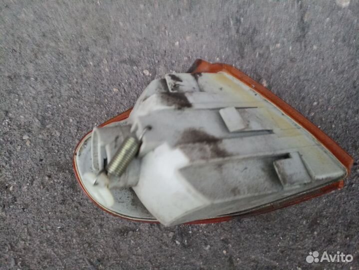 Повторитель передний левый ваз 2114-2115