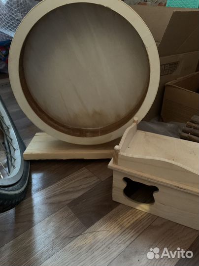 Колесо для хомяка 30 см и домик