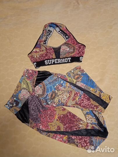 Спортивный костюм для фитнеса женский