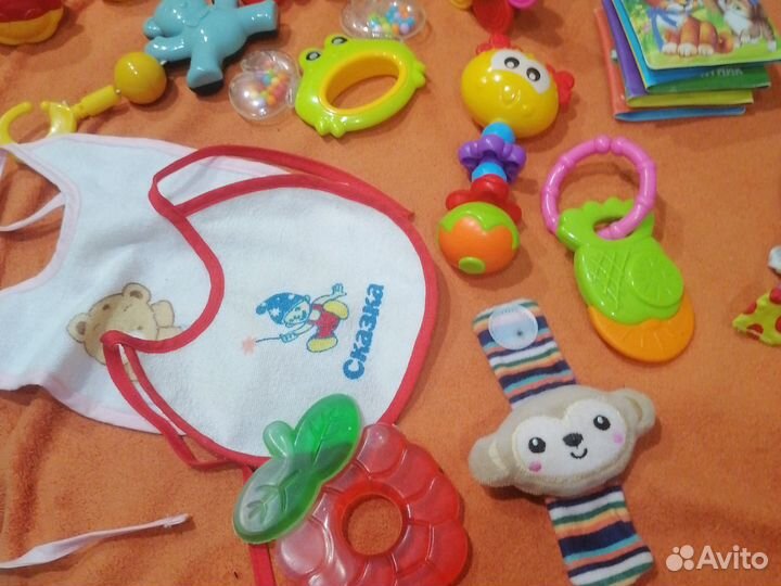 Игрушки погремушки пакетом