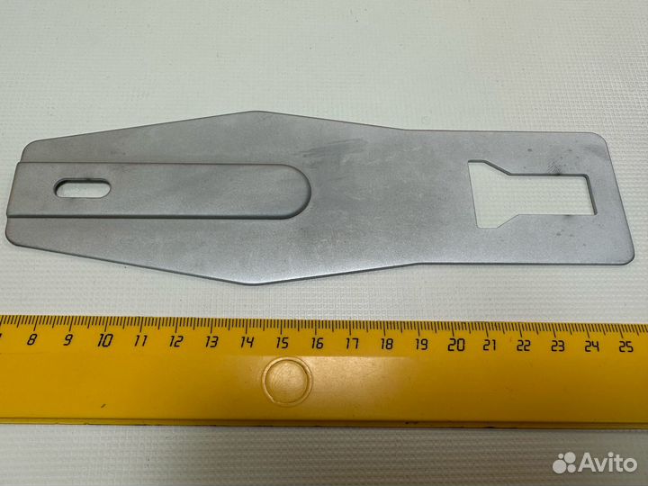 Пластина подвижная 141-16503 (23 мм, продольная)