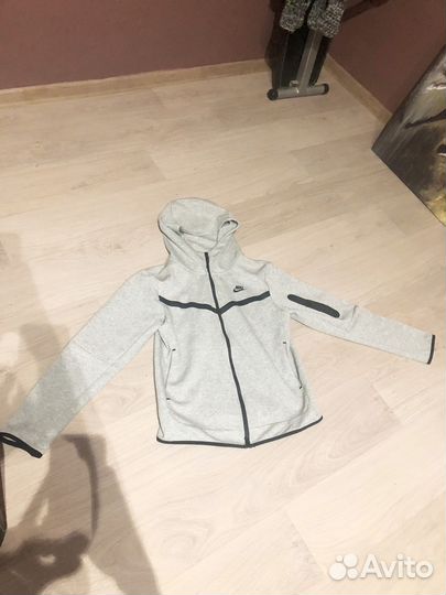 Nike tech fleece